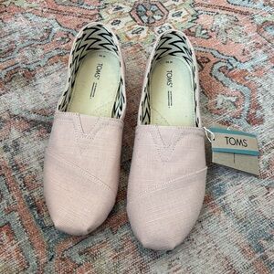 TOMS Women's Pink Canvas Shoe